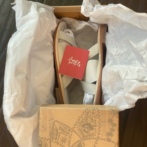 NWT Free People Del Mar Slide Sandals White Size 36 **SOLD OUT STYLE** - Picture 7 of 10